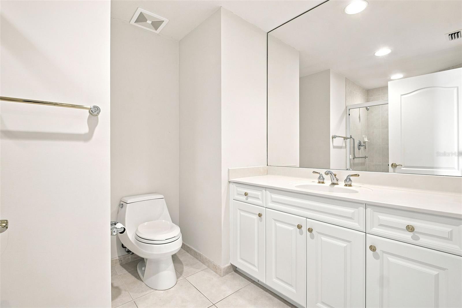 100 BEACH DR NE #1501 — photo 50