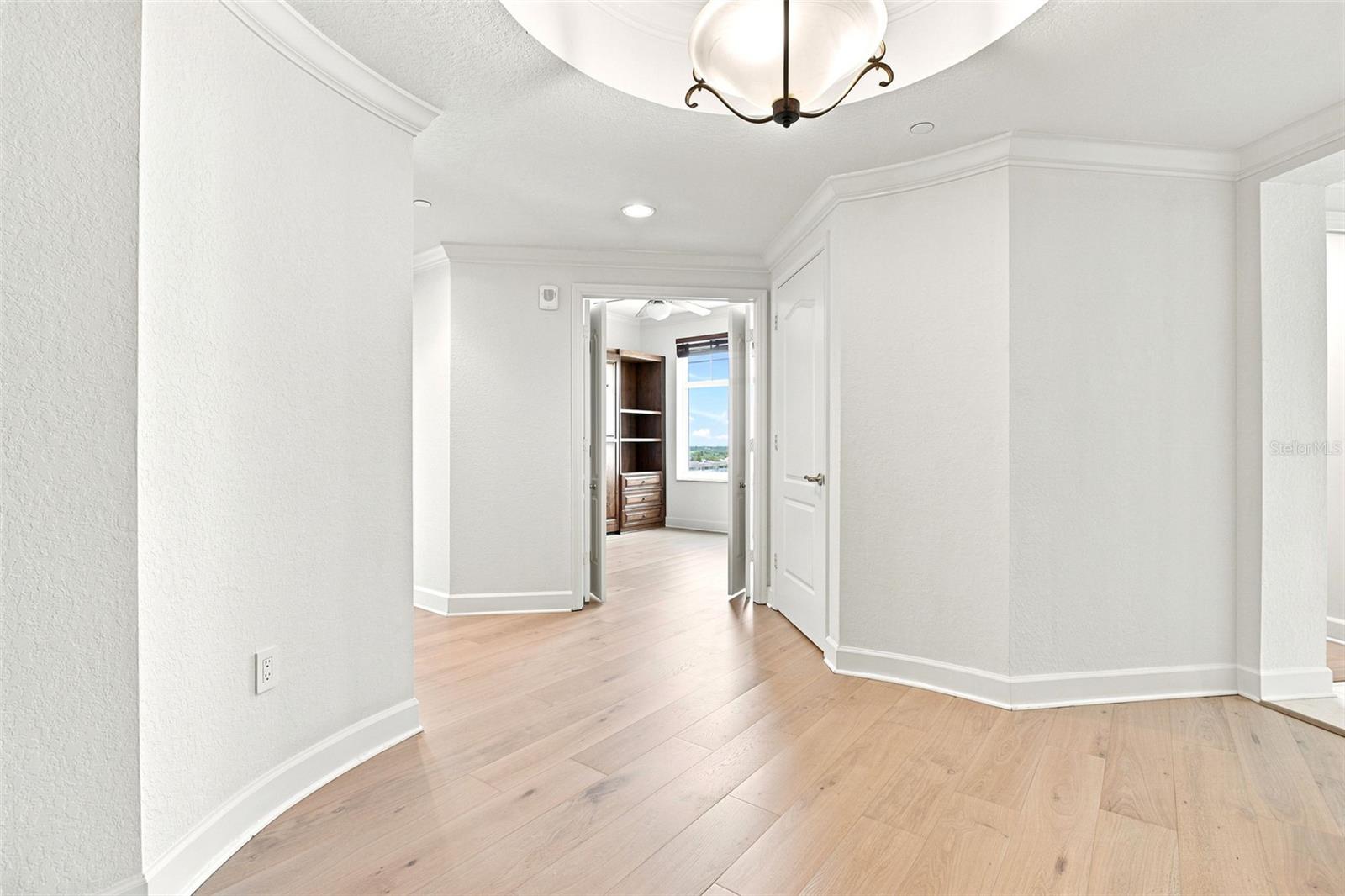 100 BEACH DR NE #1501 — photo 60