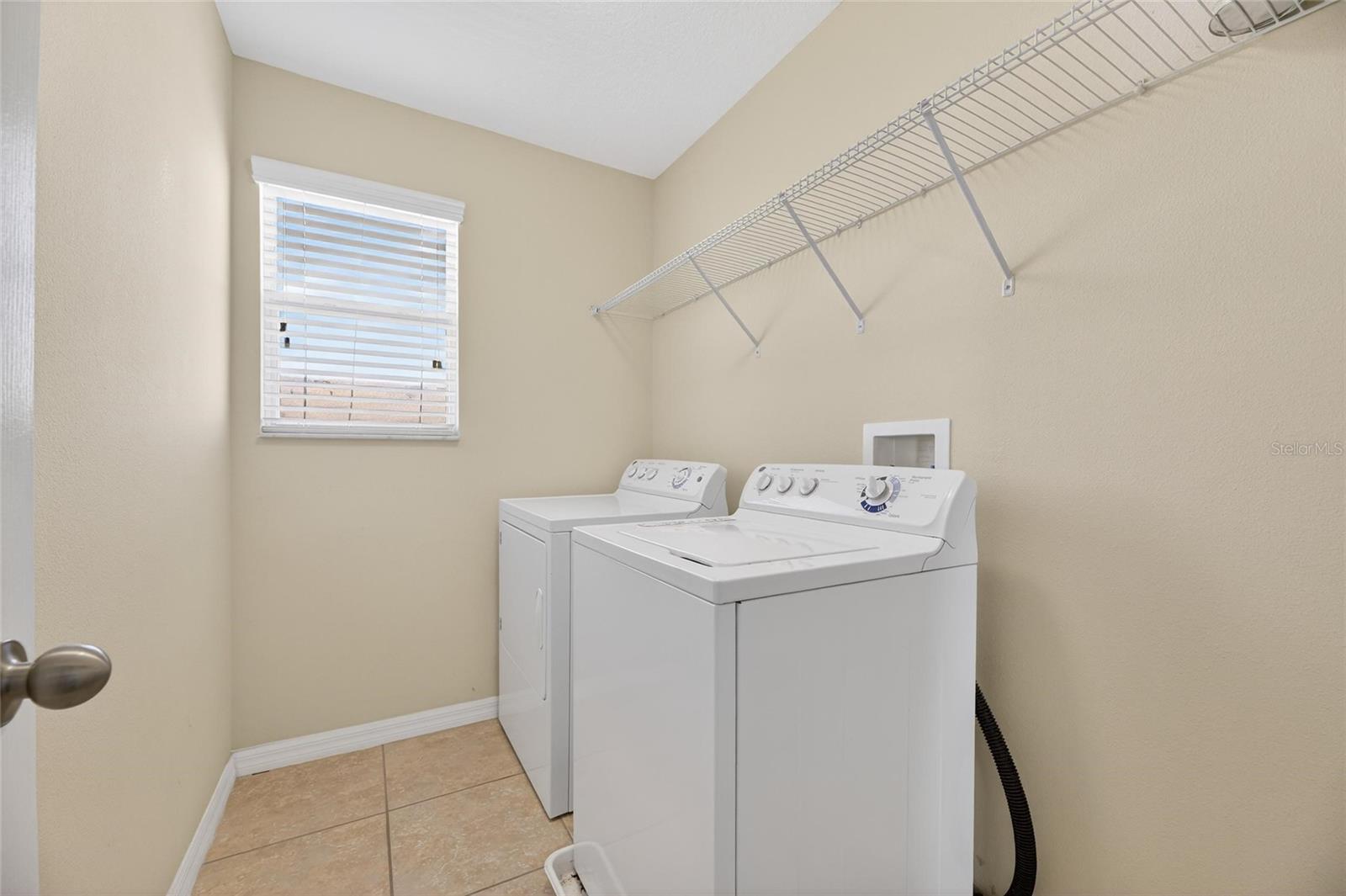 1504 TRAILWATER ST — photo 36
