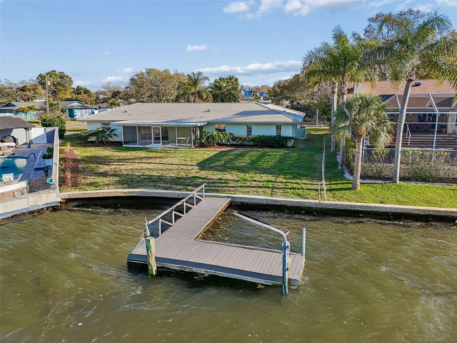 4415 CLEARWATER HARBOR DR N — photo 3