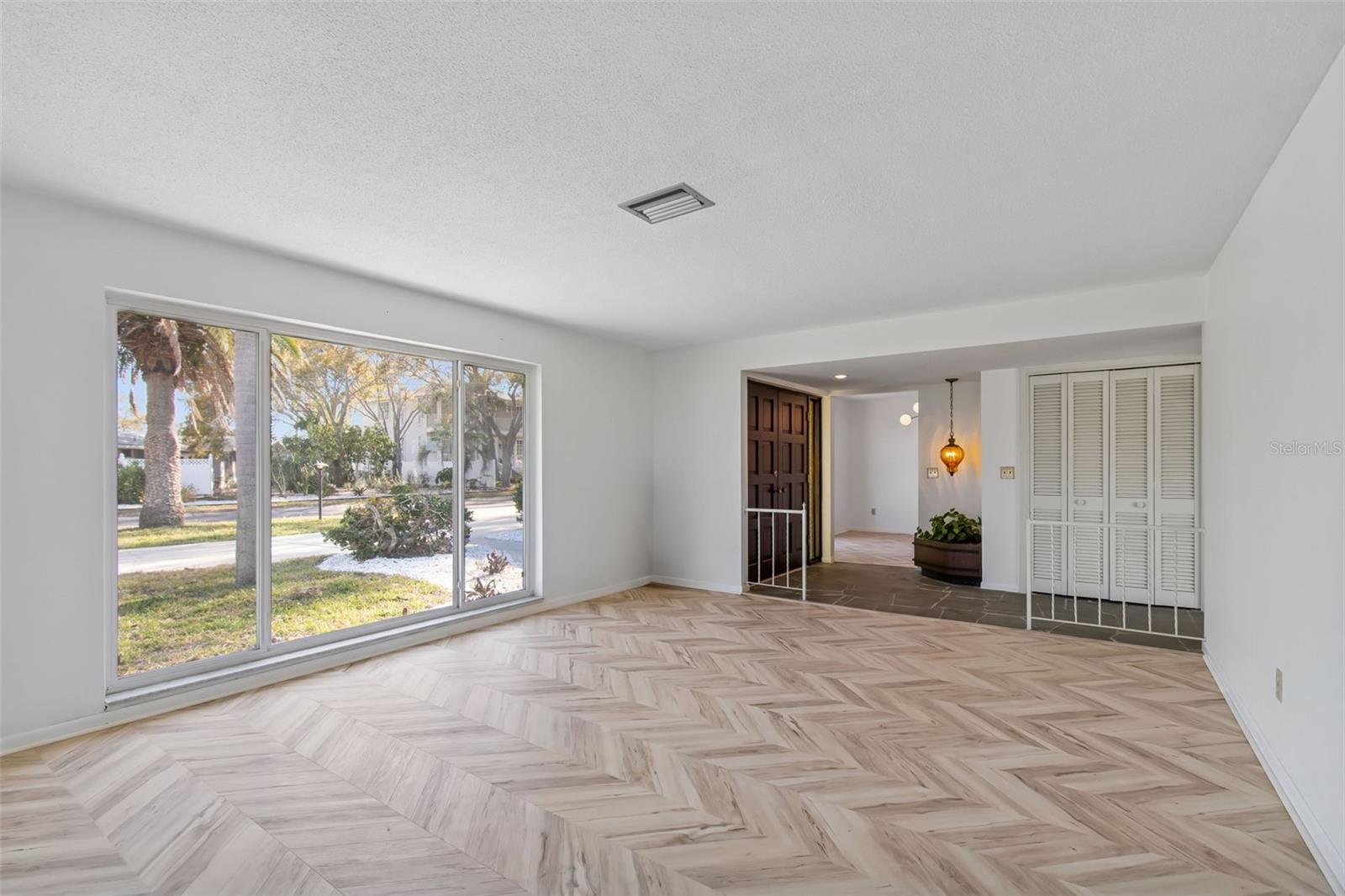 4415 CLEARWATER HARBOR DR N — photo 14