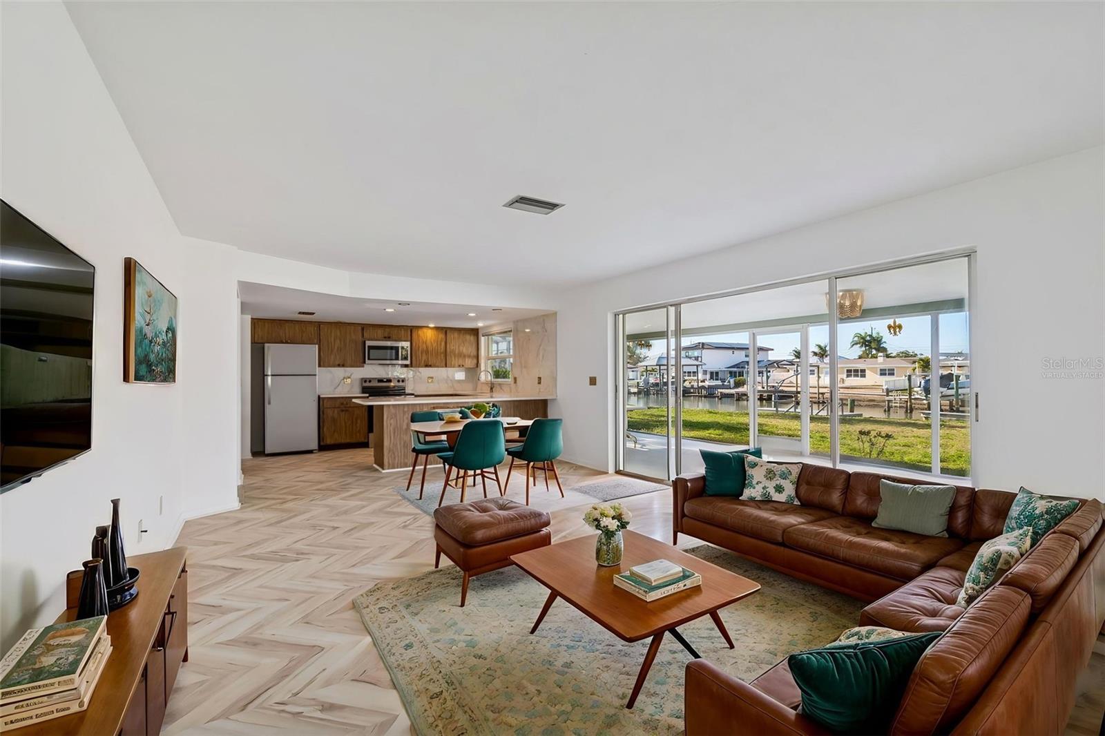 4415 CLEARWATER HARBOR DR N — photo 24