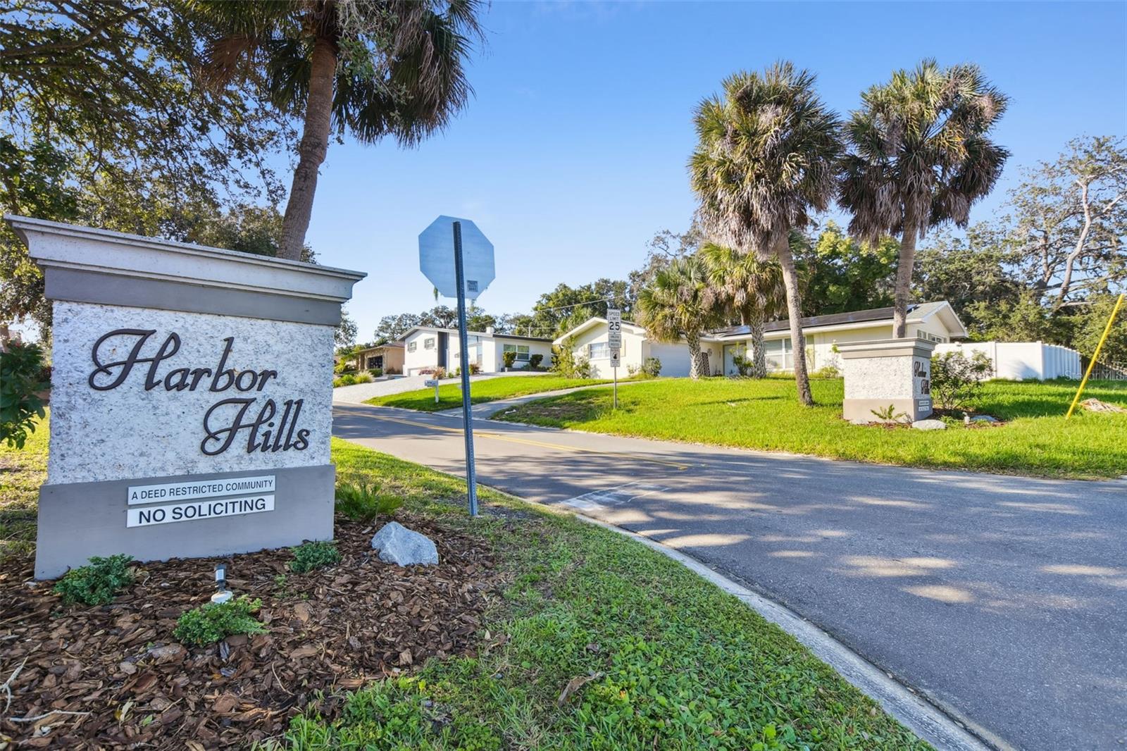 4415 CLEARWATER HARBOR DR N — photo 47
