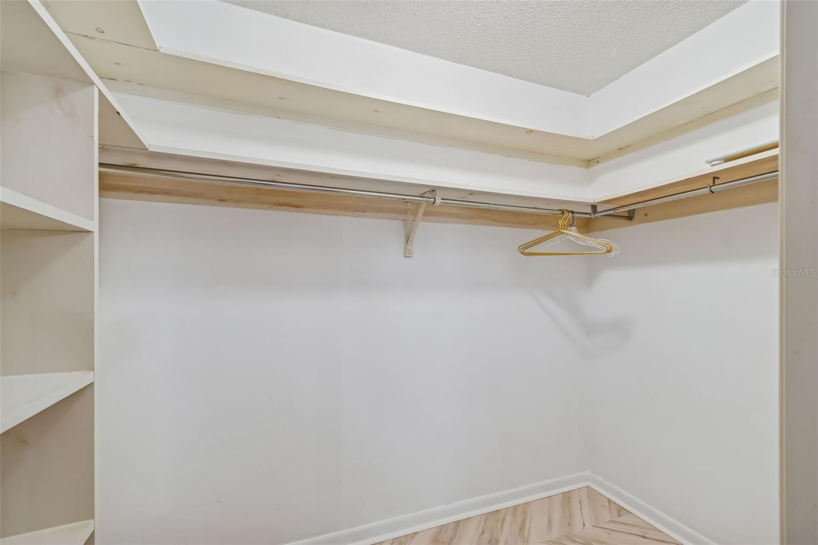 4415 CLEARWATER HARBOR DR N — photo 41