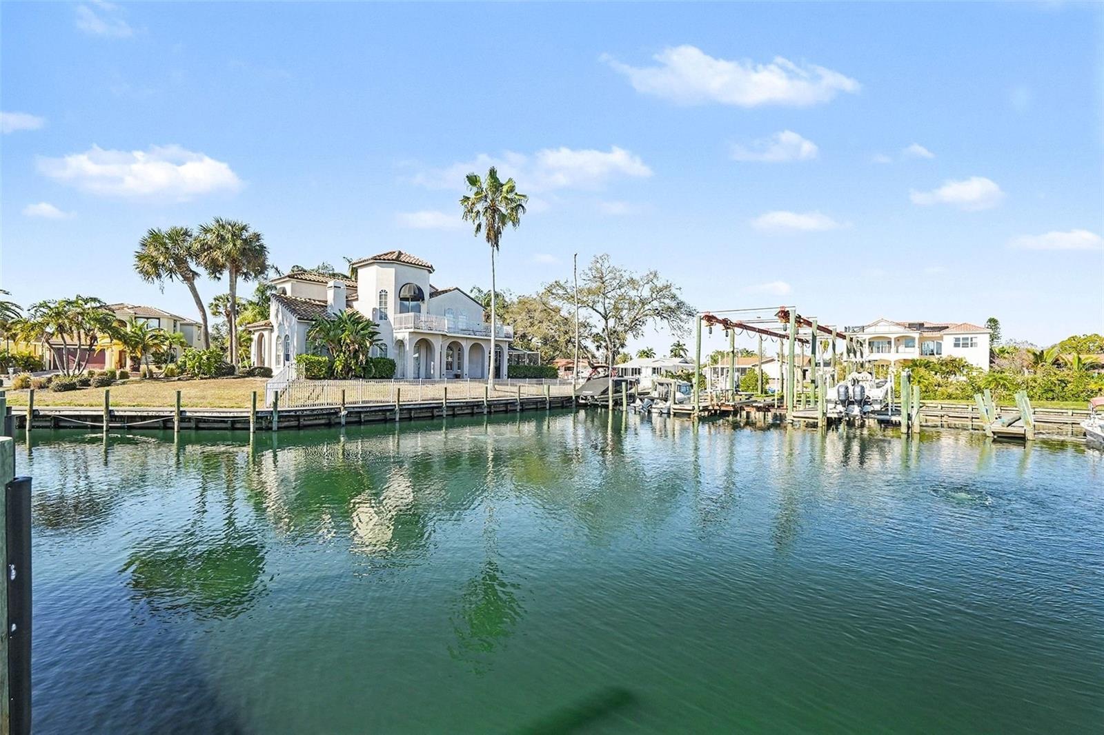 10618 HATTERAS DR — photo 38
