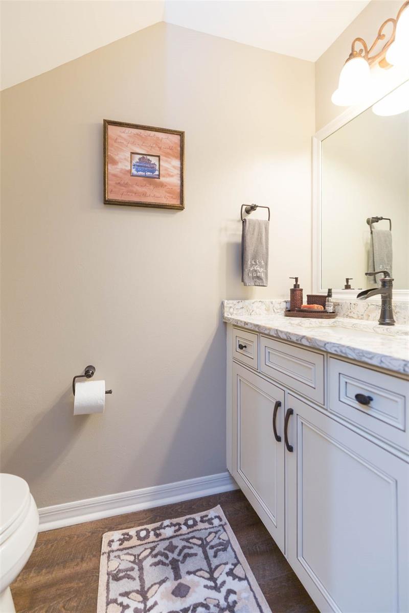 702 W BAY ST #A — photo 13