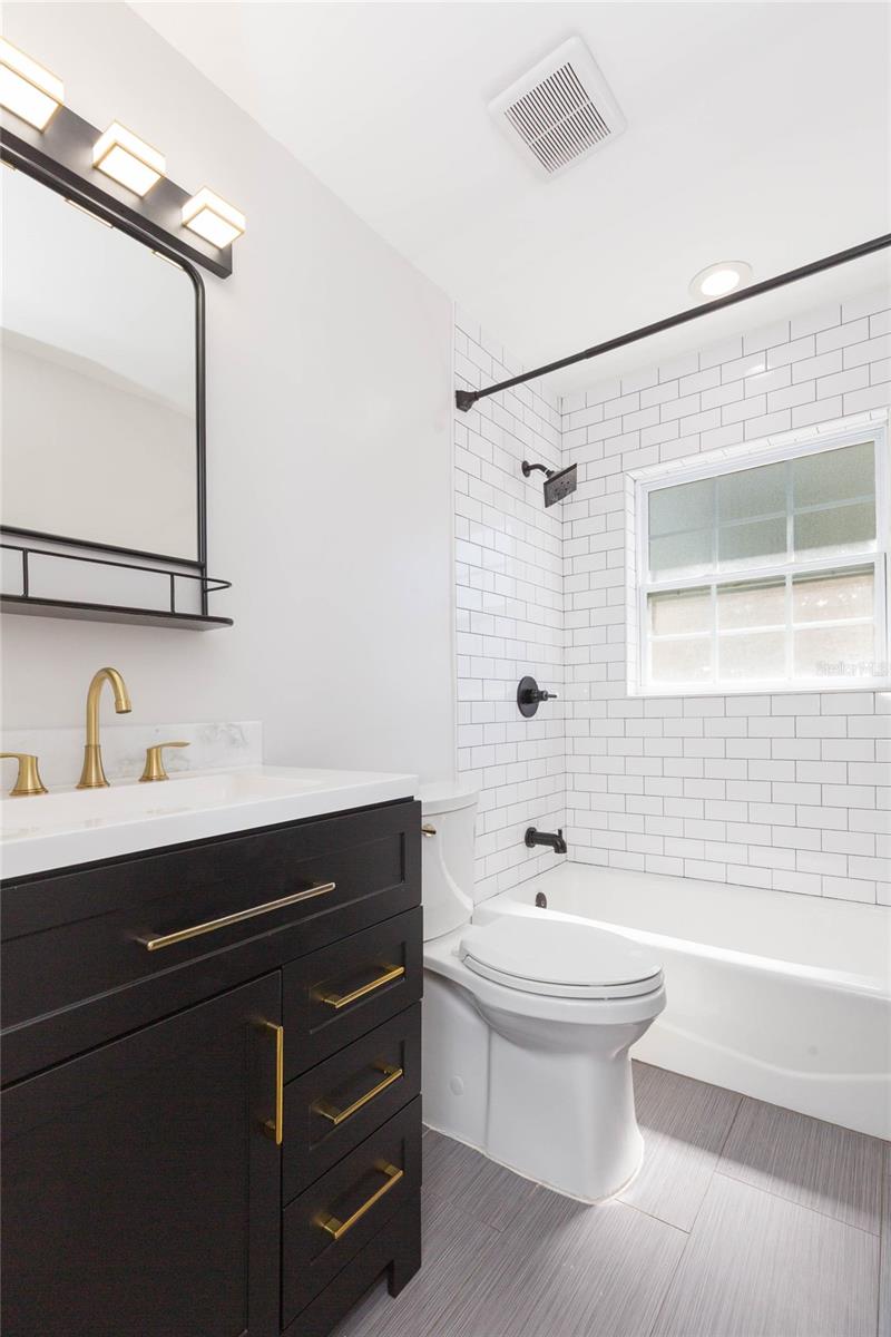 2307 LINCOLN CT — photo 21