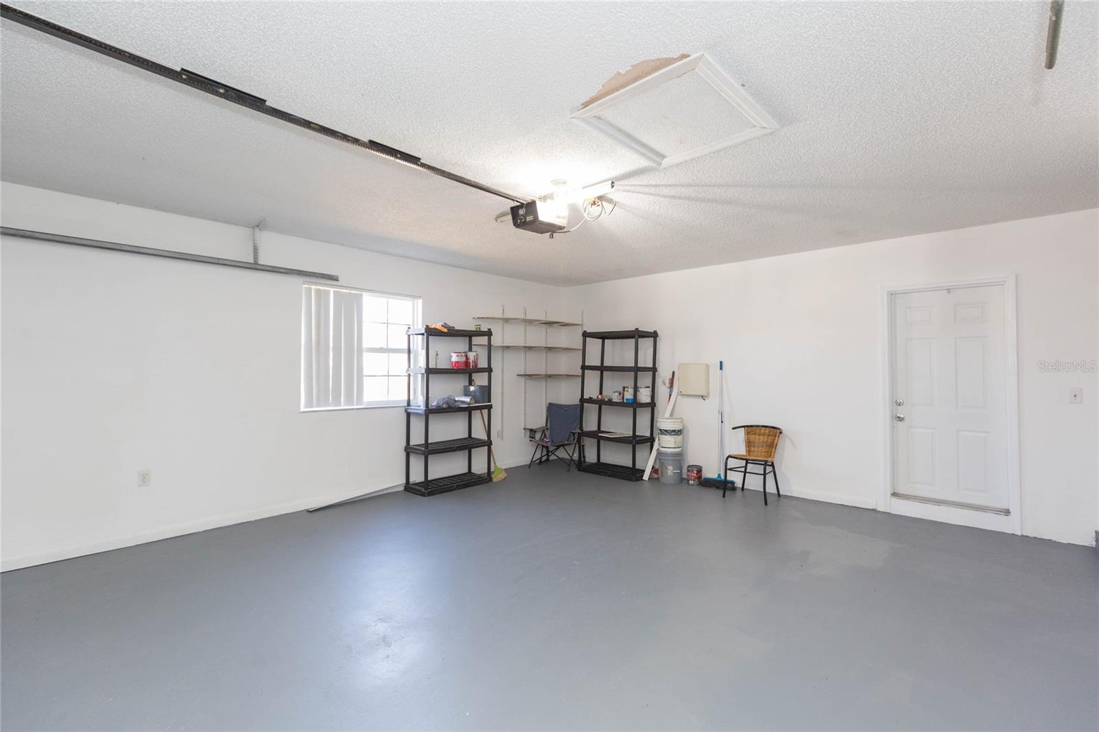 2307 LINCOLN CT — photo 29