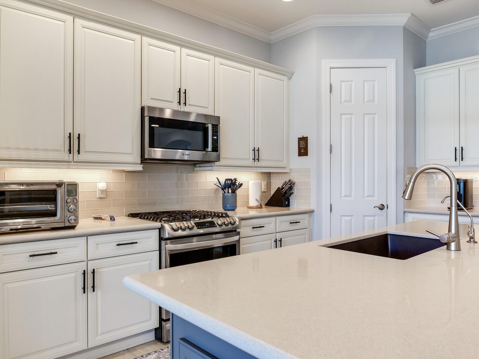 5611 TIDEWATER PRESERVE BLVD — photo 29