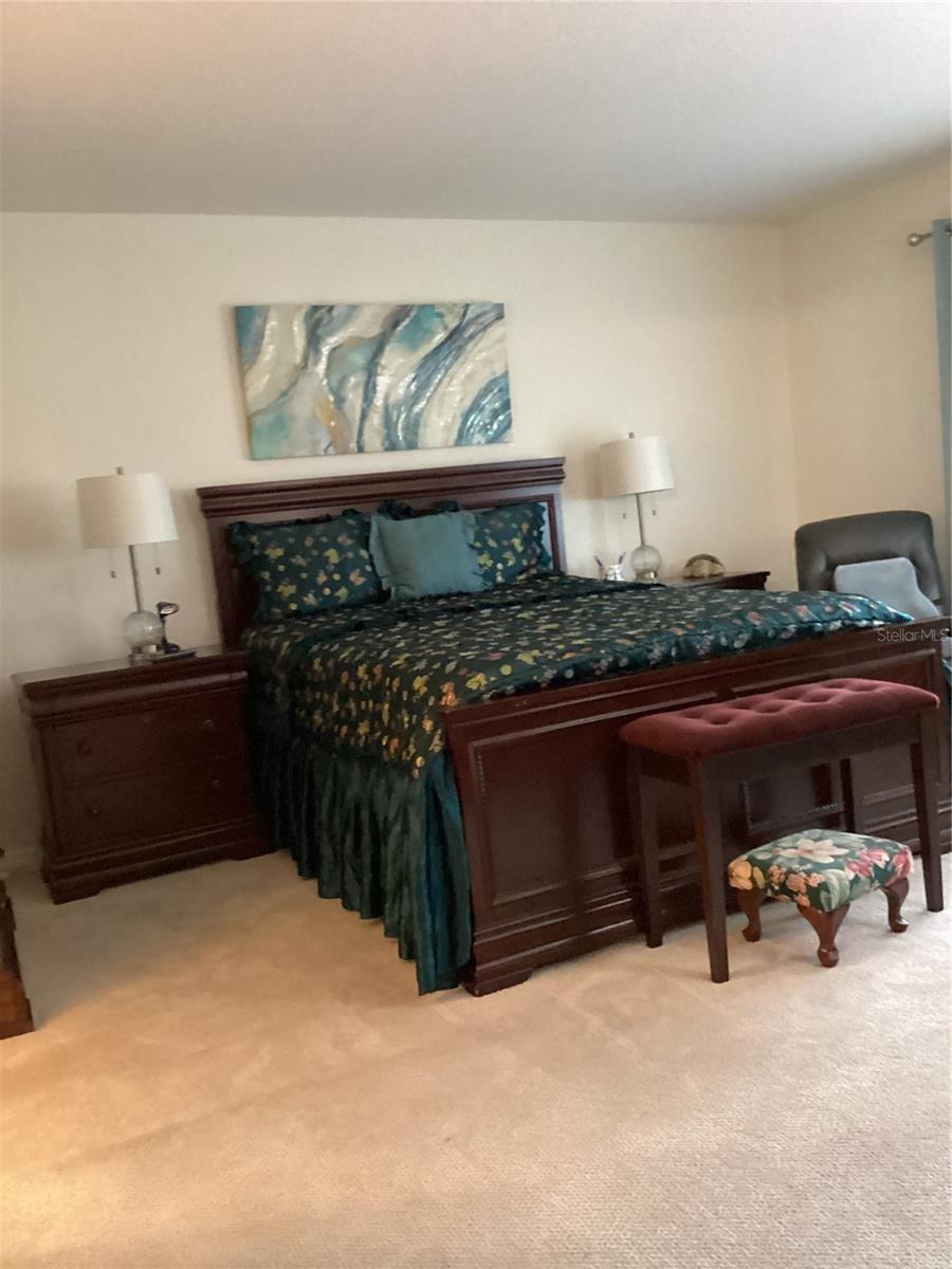 2512 LANCASTER DR #2512 — photo 9
