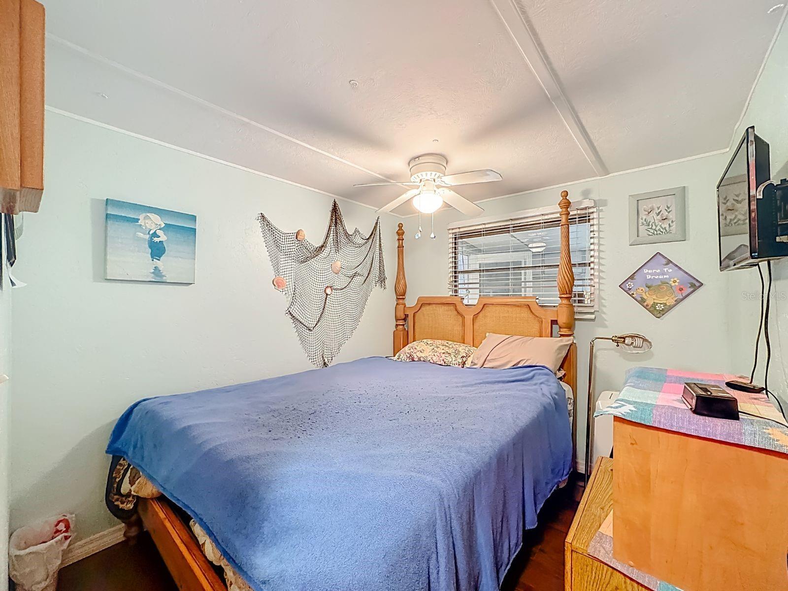 411 TROPIC DR W — photo 14