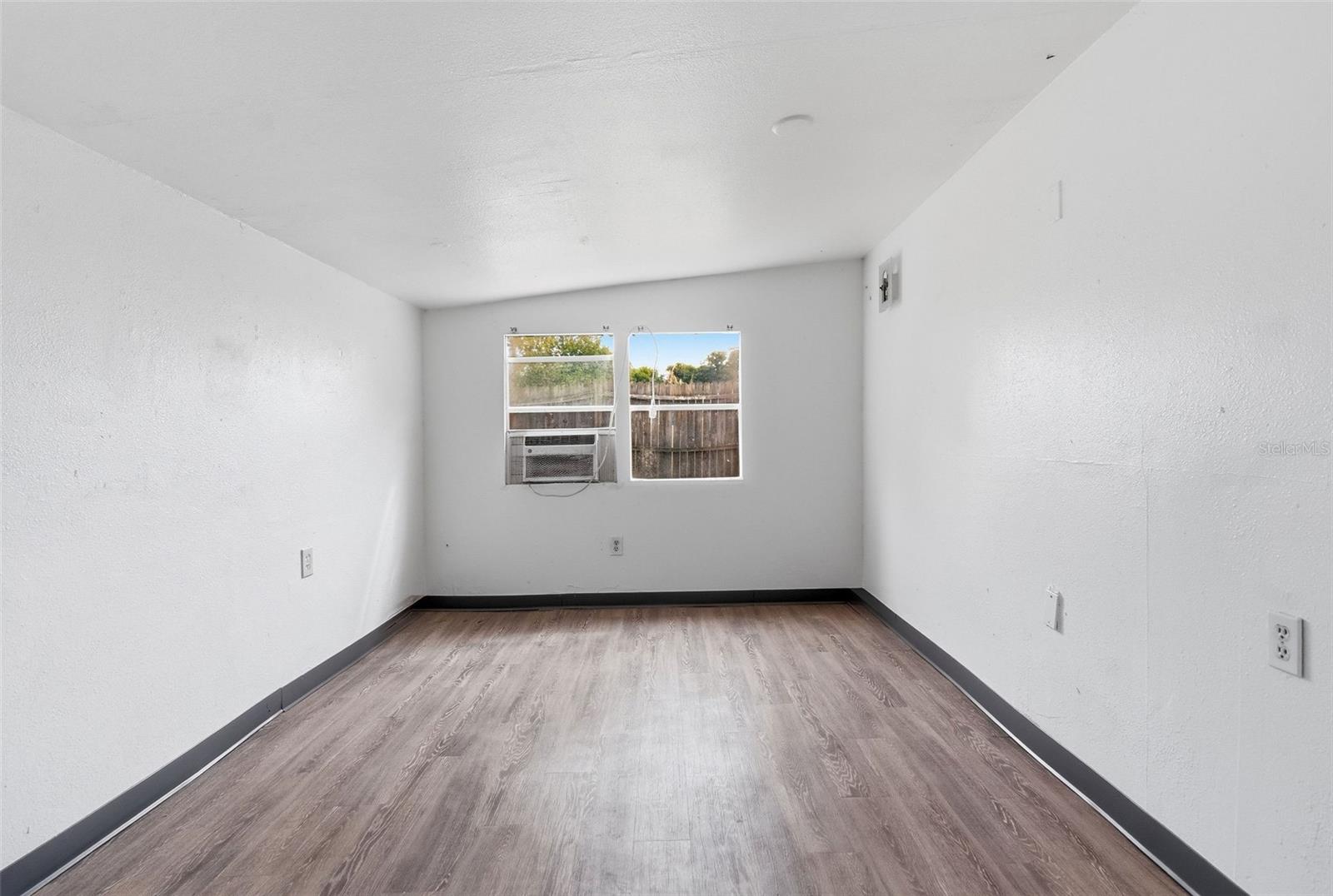 37421 MARCY LN — photo 9