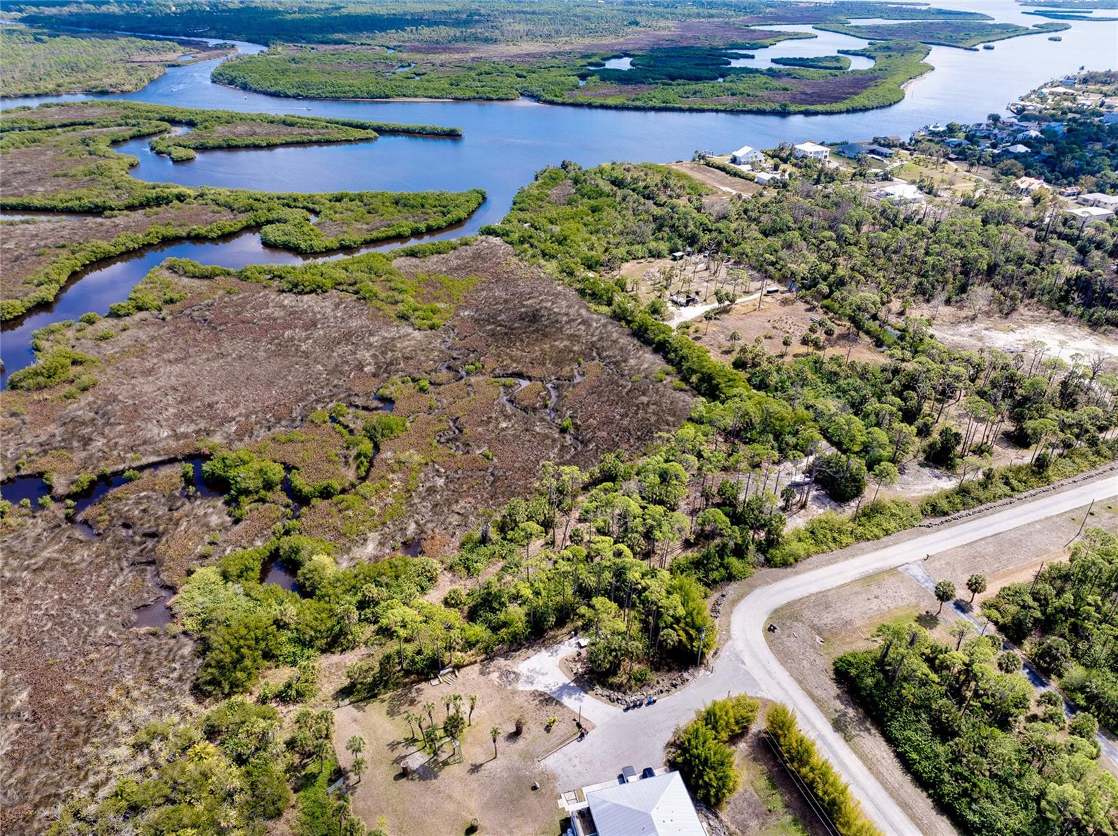 0 CALOOSA DR — photo 17