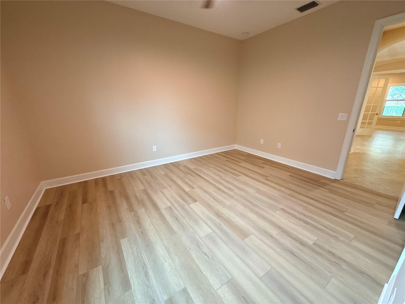 10107 WICKER PARK PL — photo 34