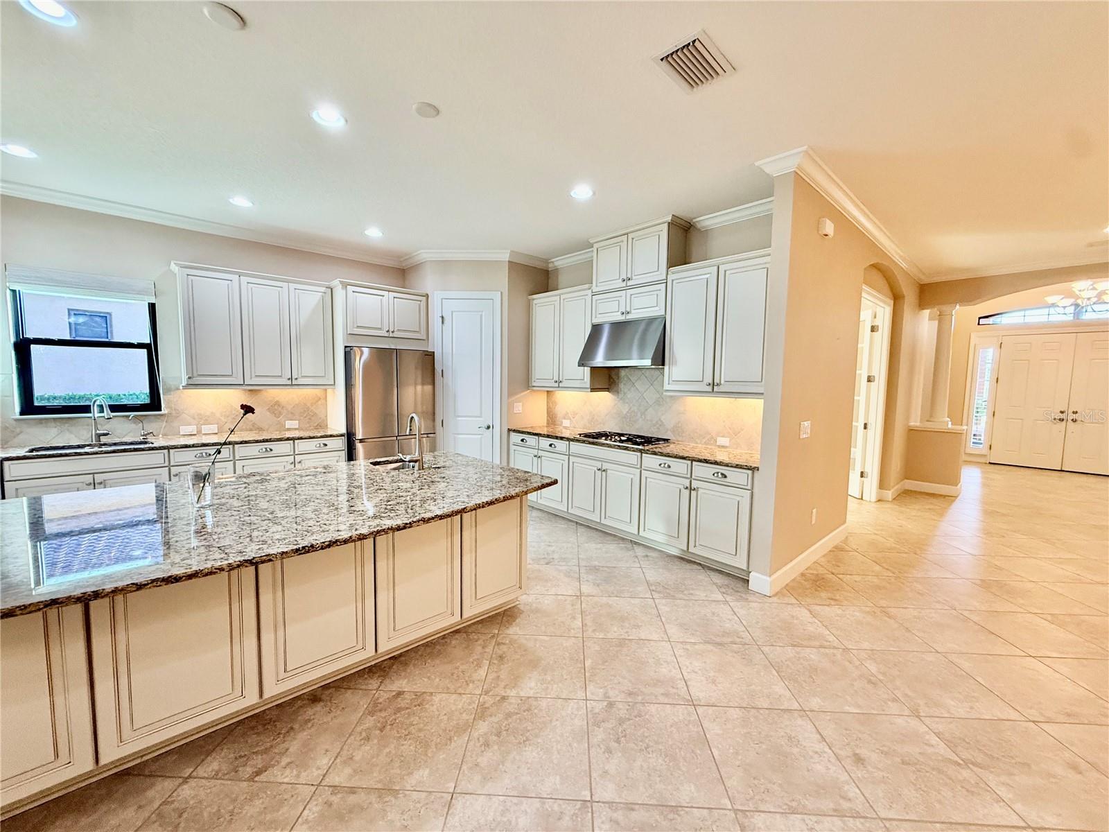 10107 WICKER PARK PL — photo 25