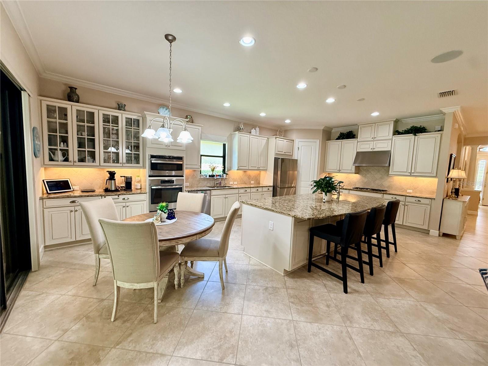 10107 WICKER PARK PL — photo 14