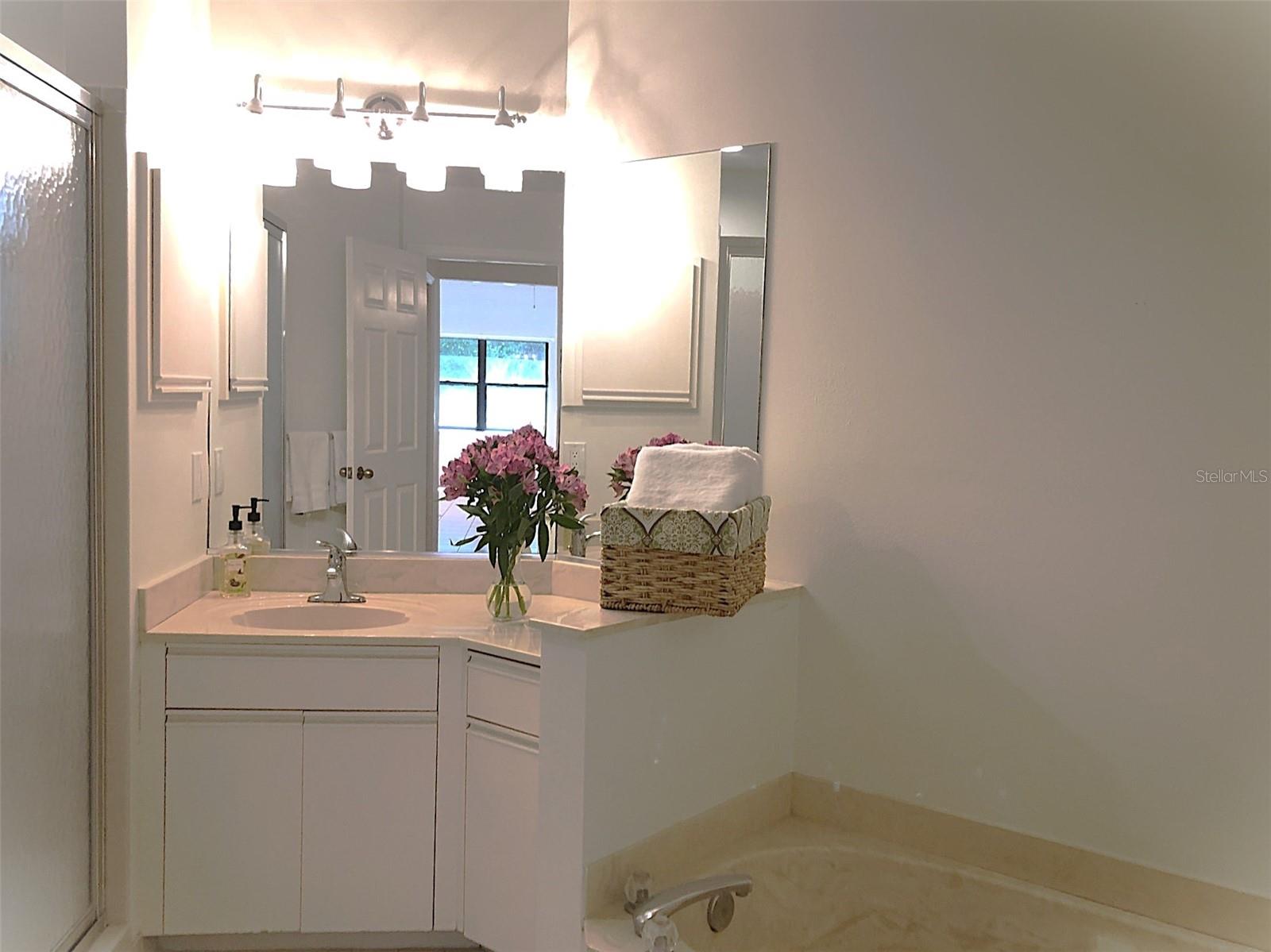 1664 STARLING DR #101 — photo 28