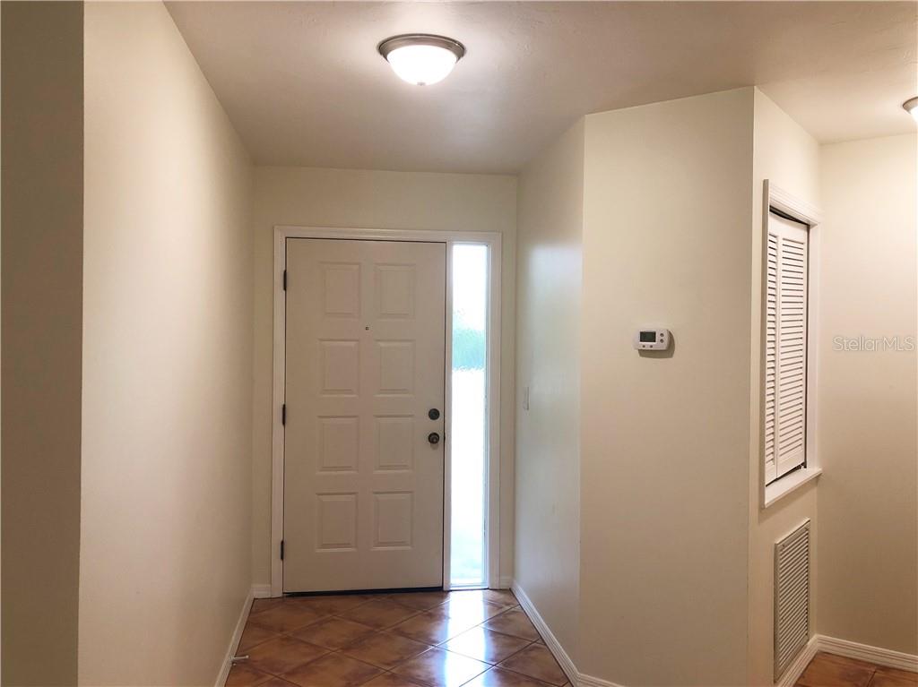 1664 STARLING DR #101 — photo 4