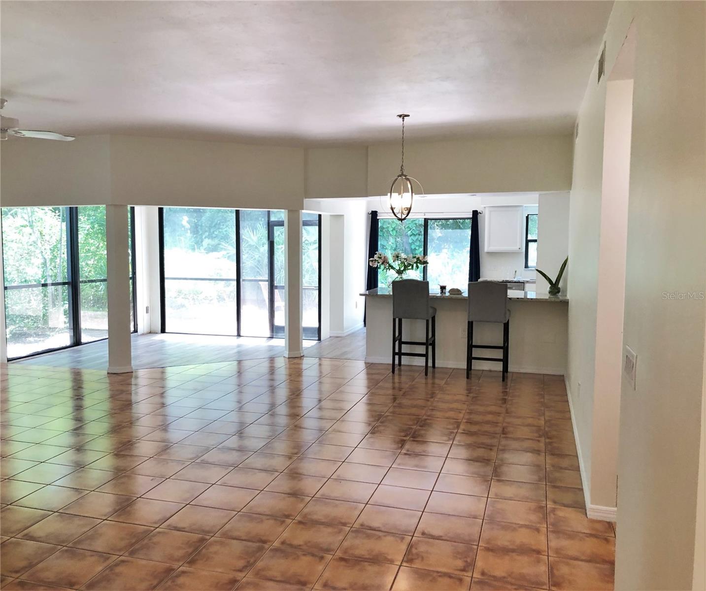 1664 STARLING DR #101 — photo 8
