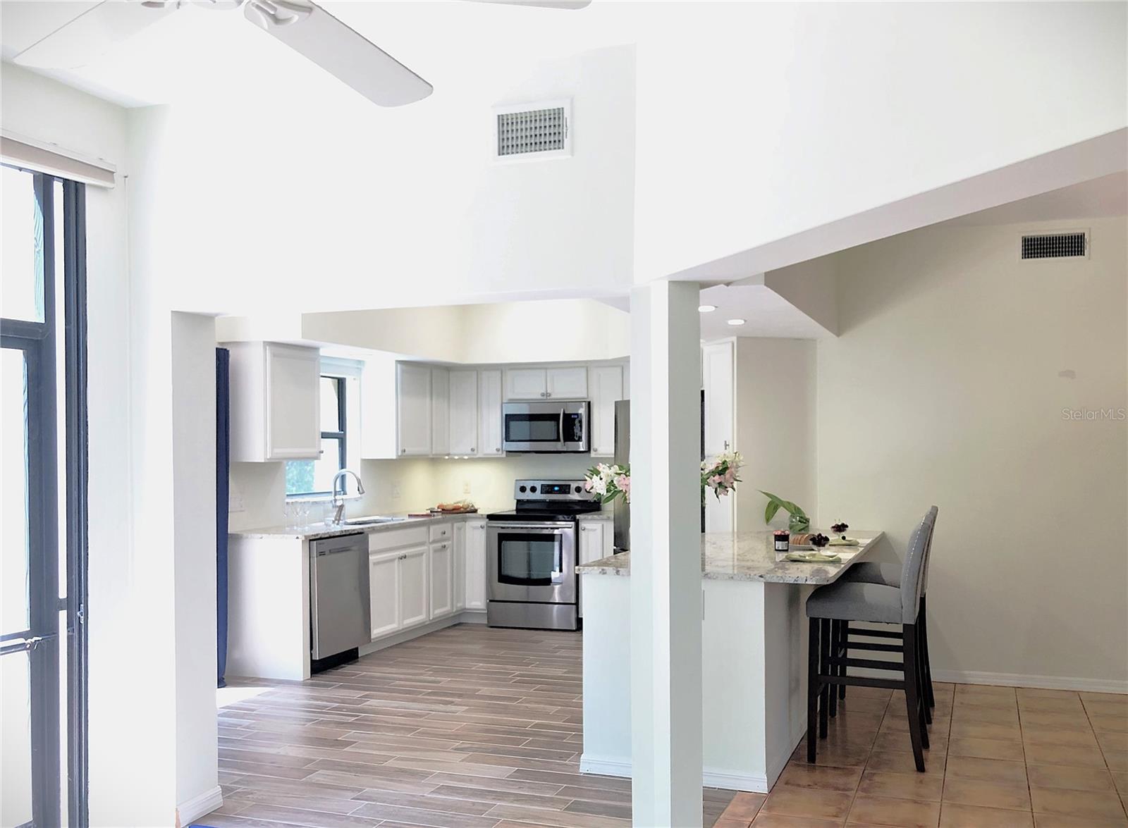 1664 STARLING DR #101 — photo 15