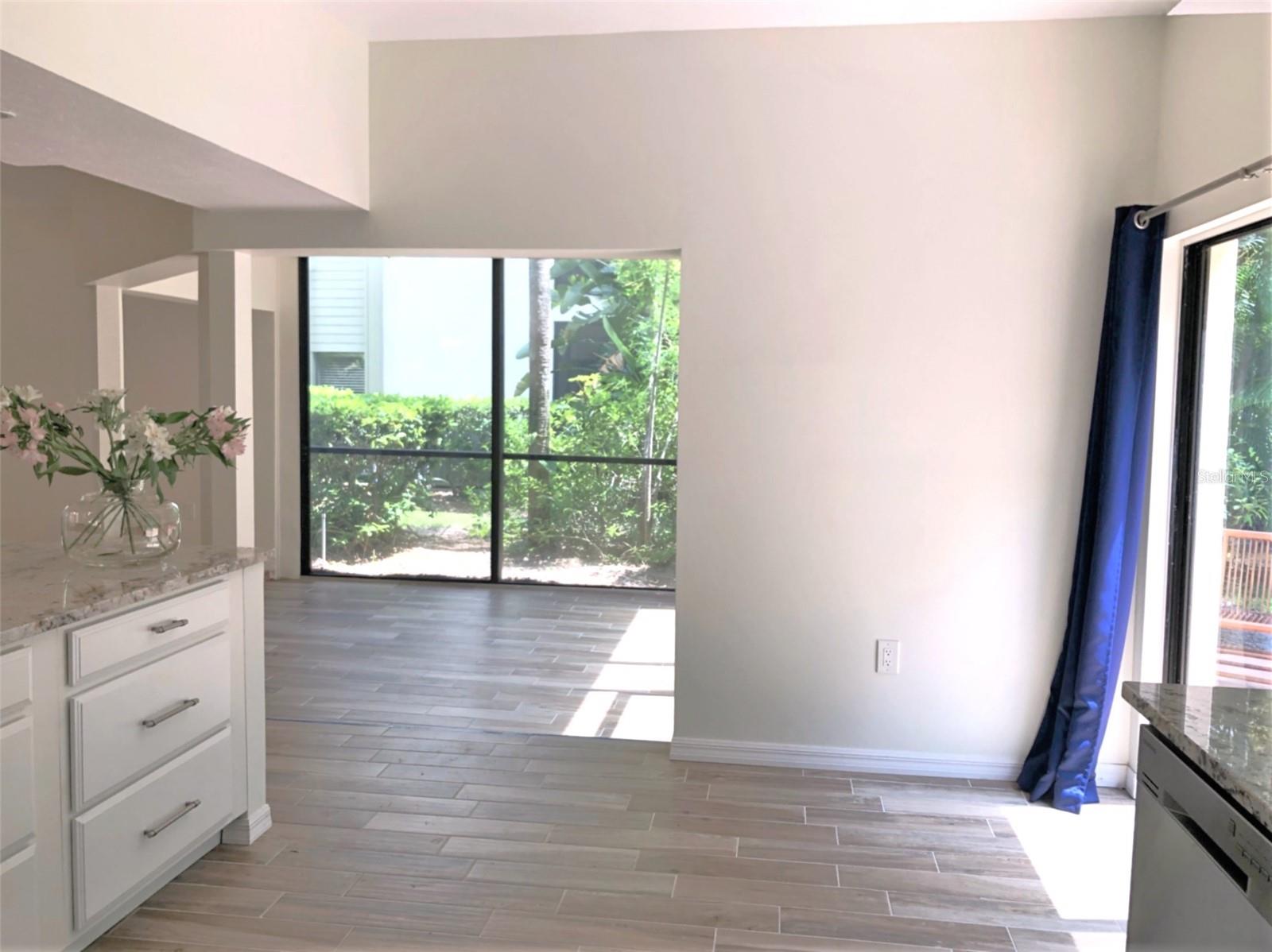 1664 STARLING DR #101 — photo 12