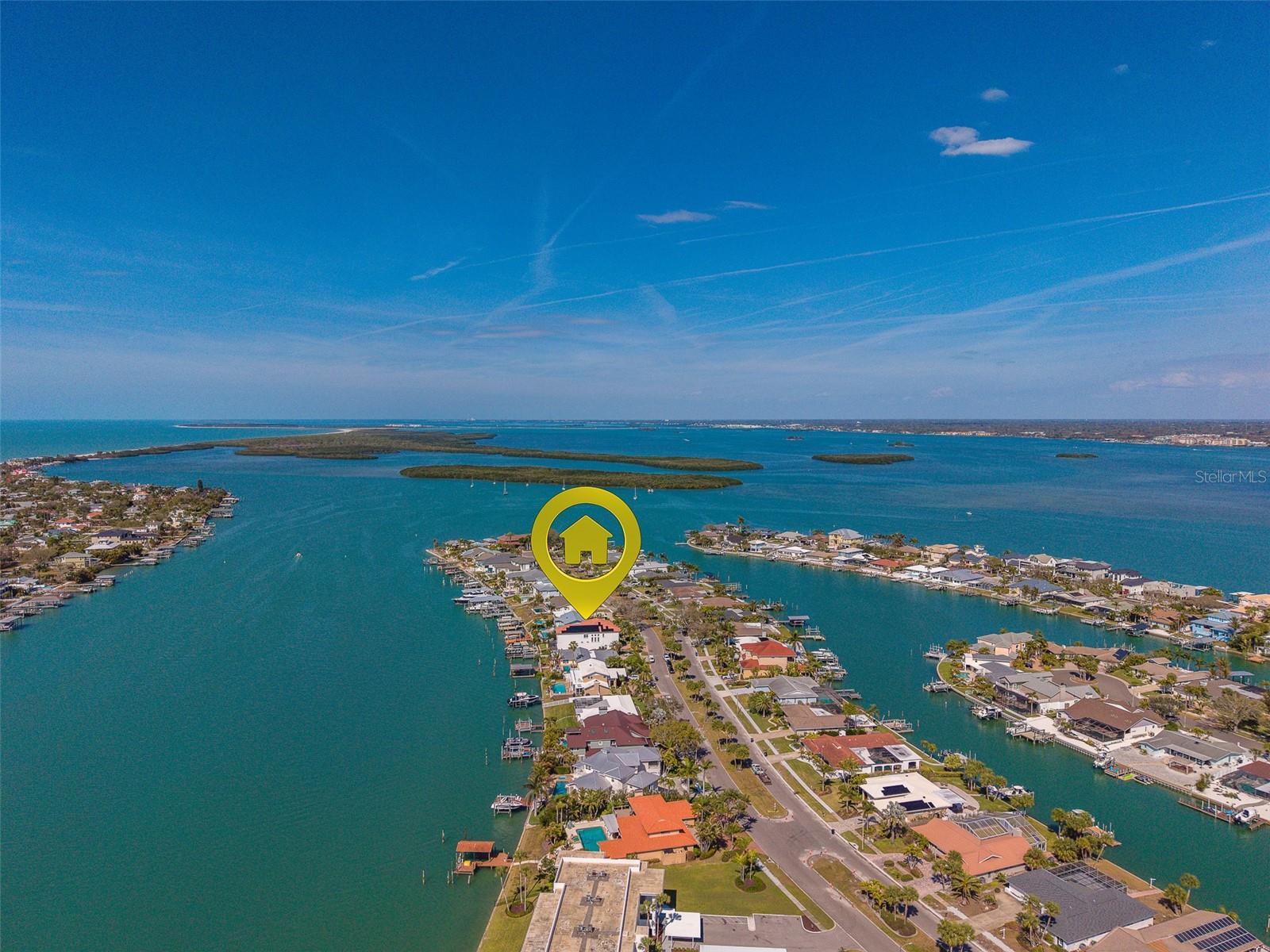 824 ISLAND WAY — photo 90
