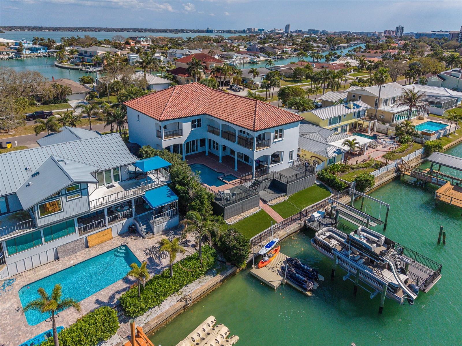 824 ISLAND WAY — photo 94