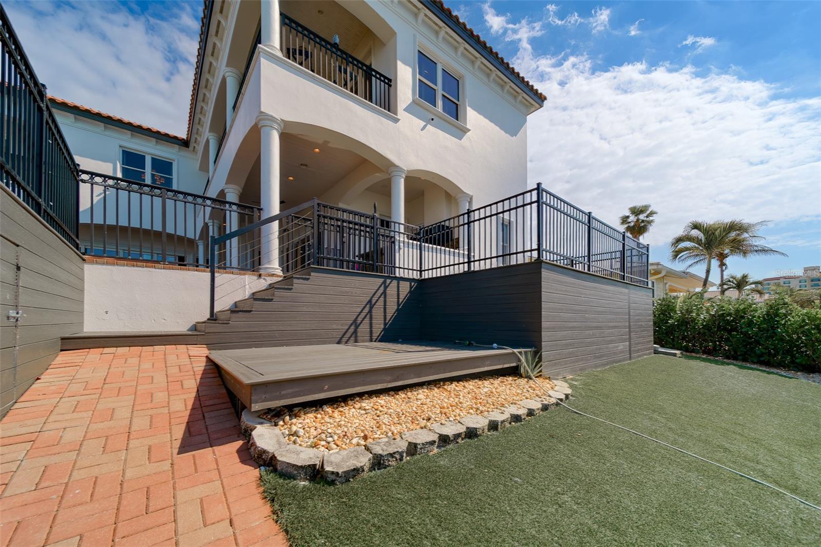 824 ISLAND WAY — photo 30