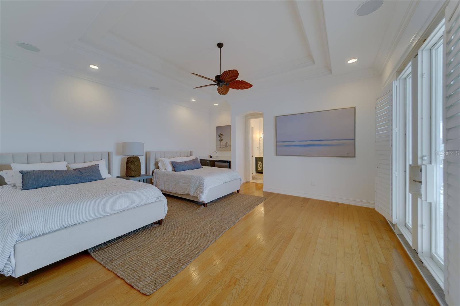 824 ISLAND WAY — photo 71