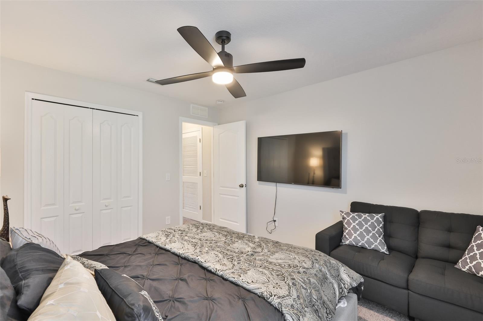 1609 BONITA BLUFF CT — photo 38