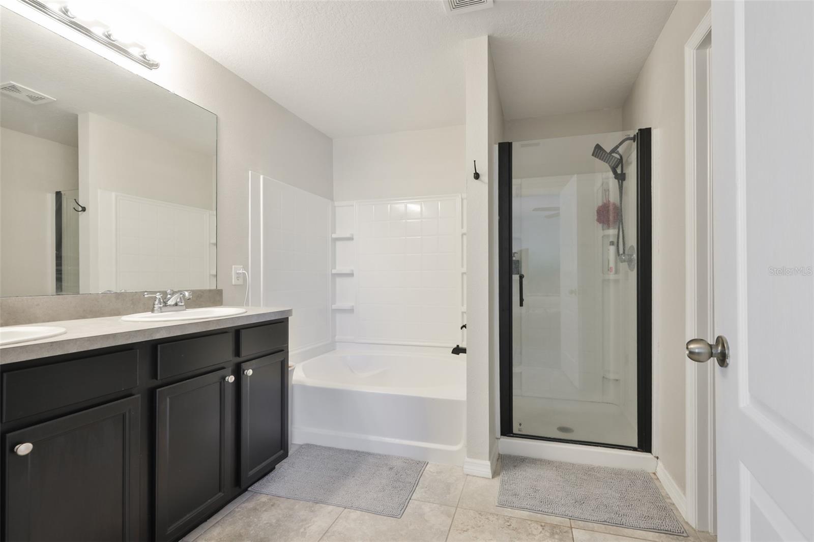 1609 BONITA BLUFF CT — photo 25