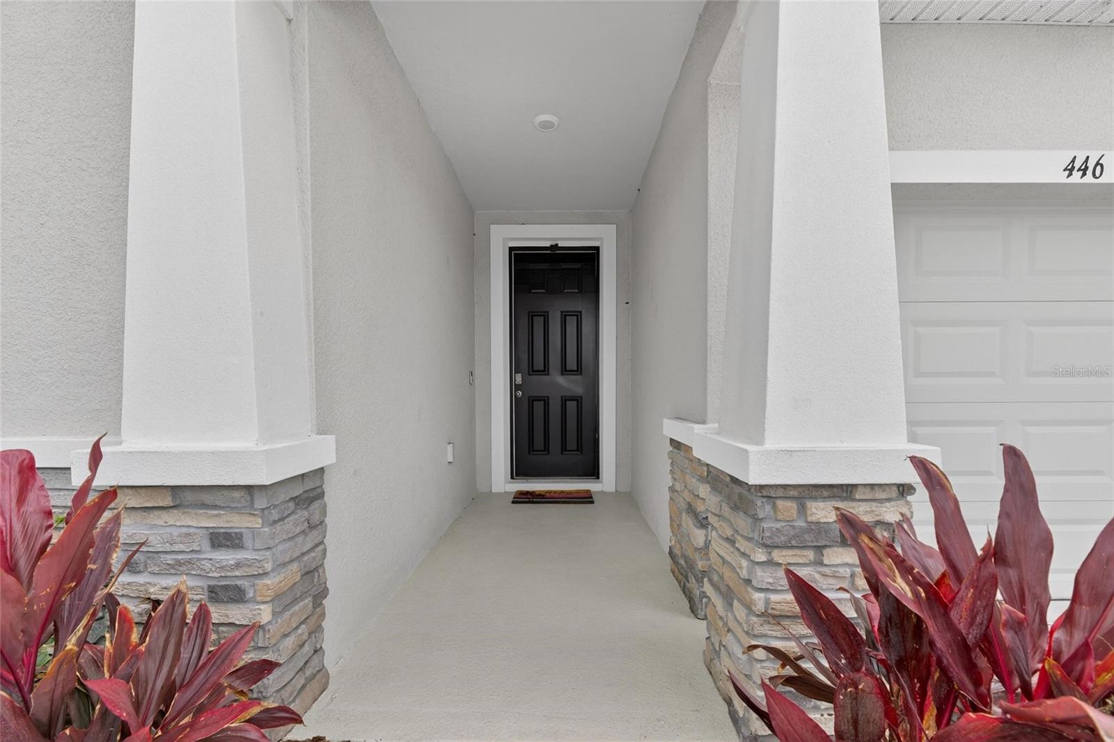 446 6TH AVE NW — photo 8