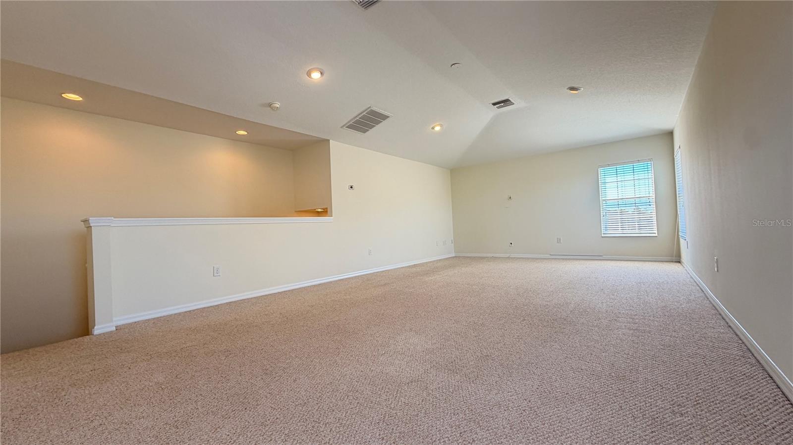 1643 BONITA BLUFF CT — photo 32