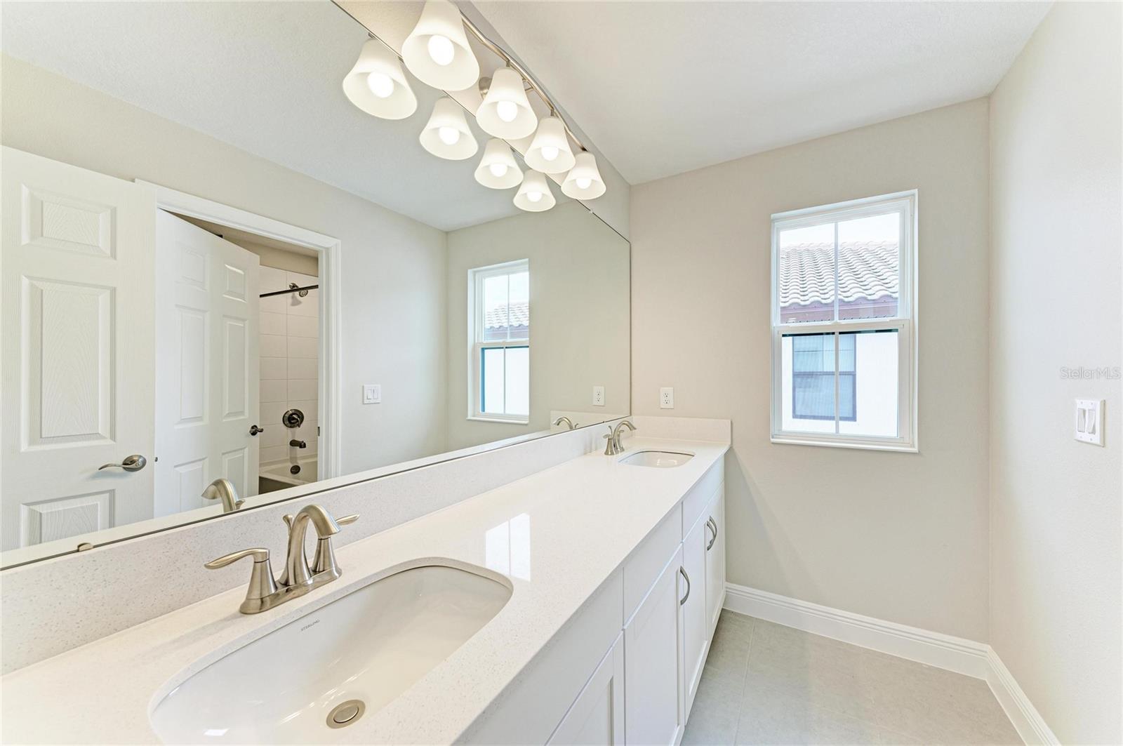 13718 HEARTWOOD WAY — photo 31