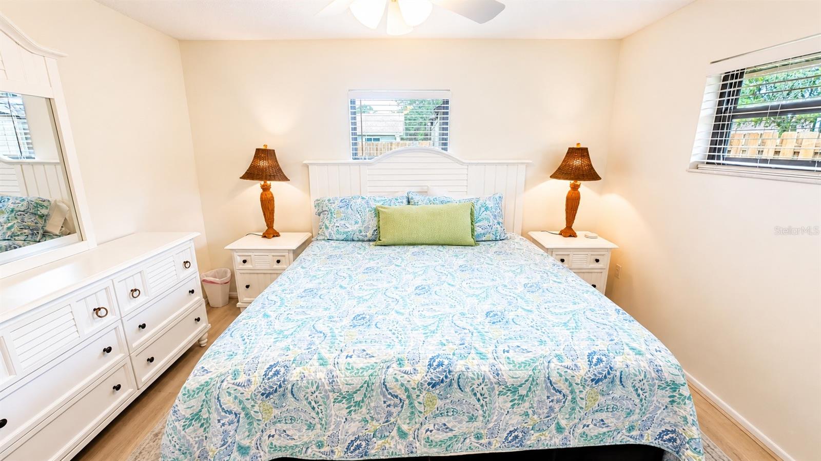 1526 GEORGETOWNE LN — photo 23