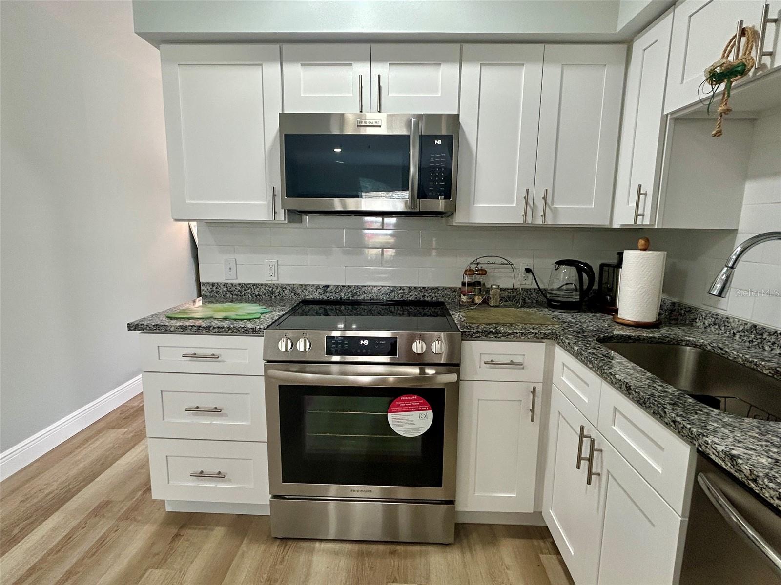 2286 NORWEGIAN DR #8 — photo 9