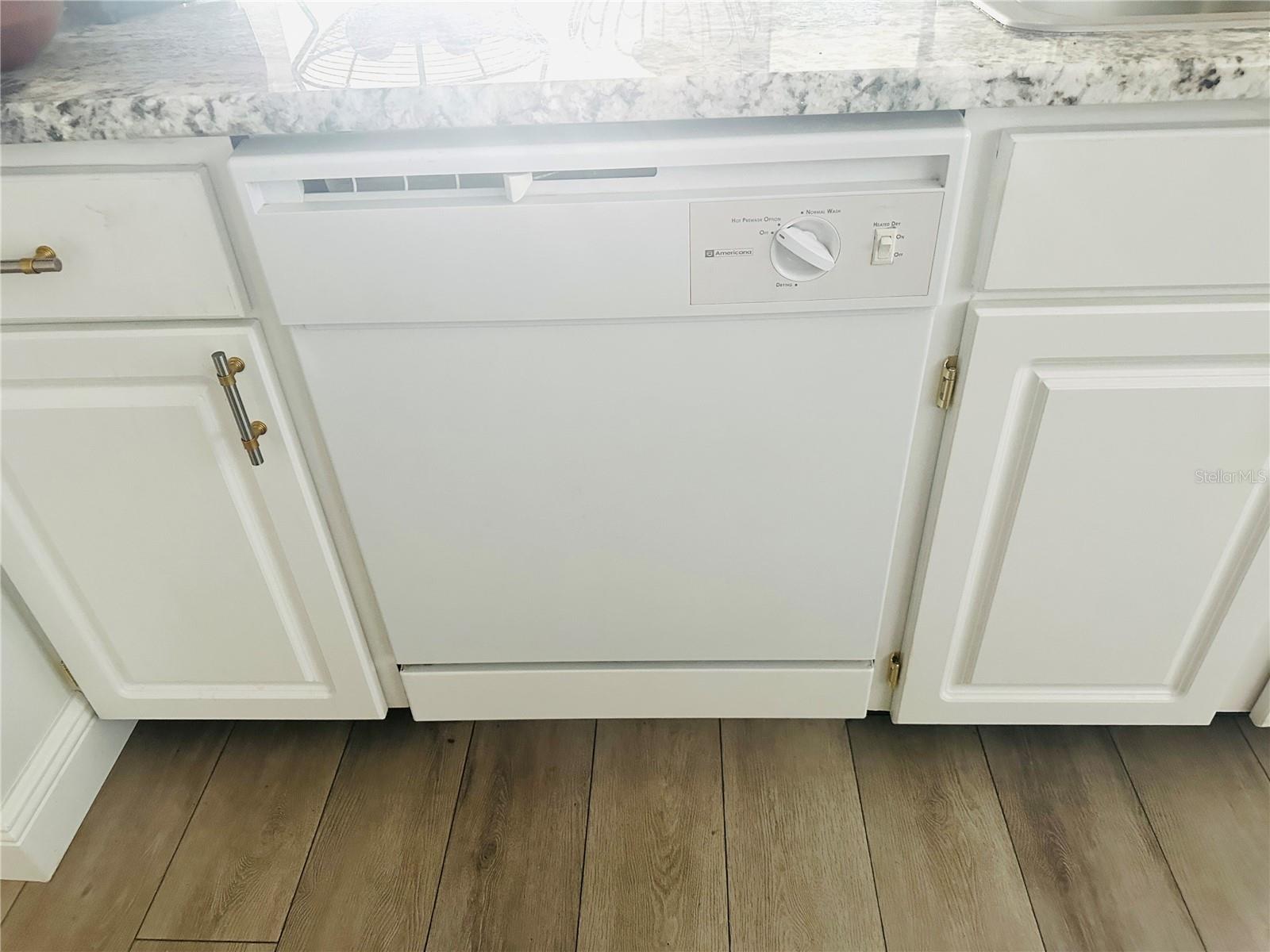 5061 BARRINGTON CIR #1302 — photo 12