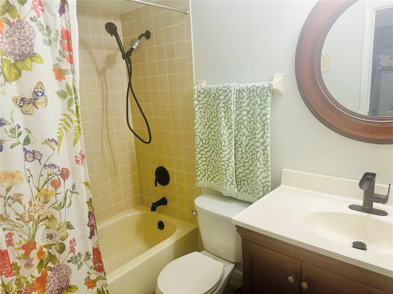 5061 BARRINGTON CIR #1302 — photo 32