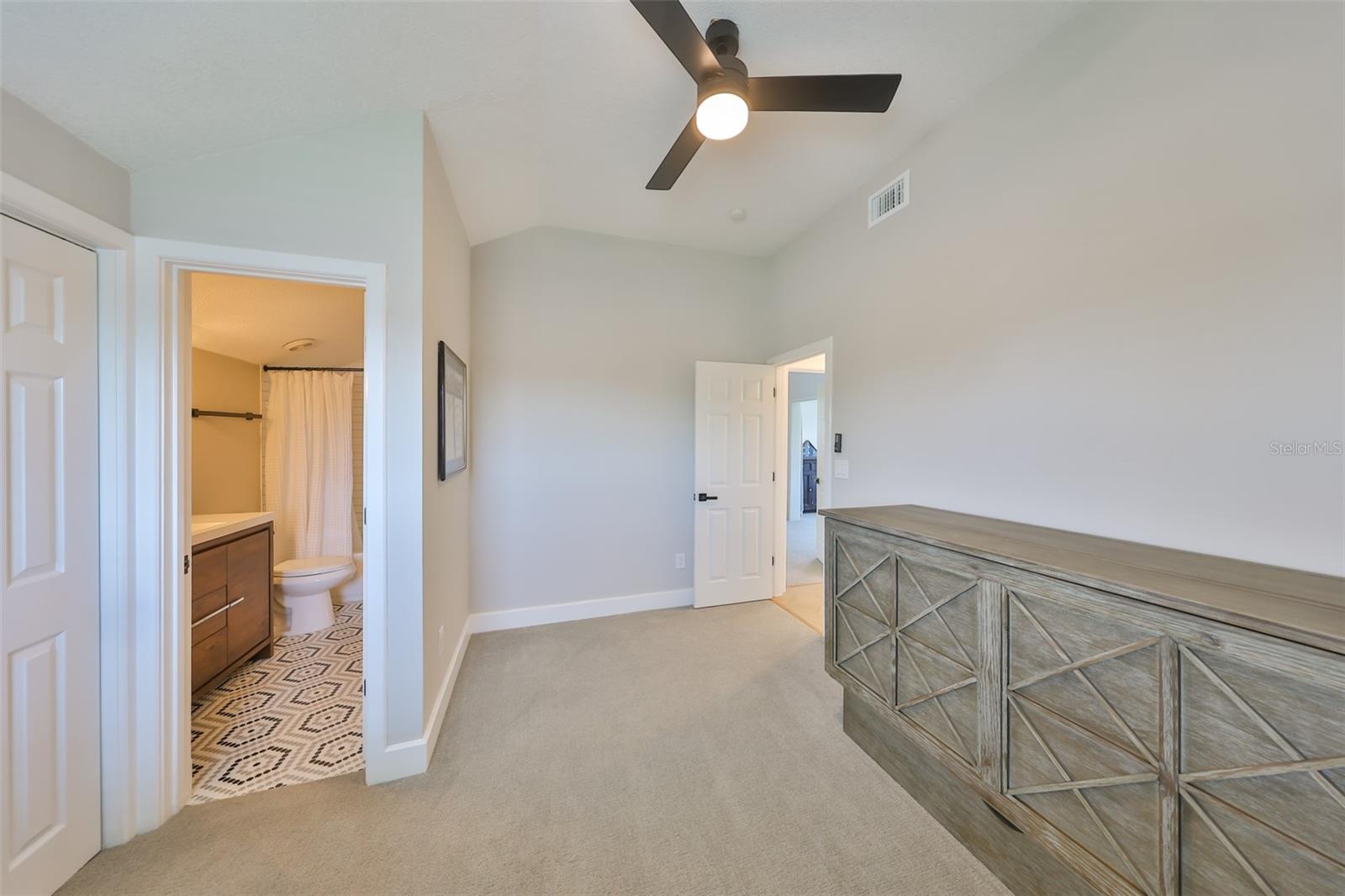 945 BUNKER VIEW DR — photo 63