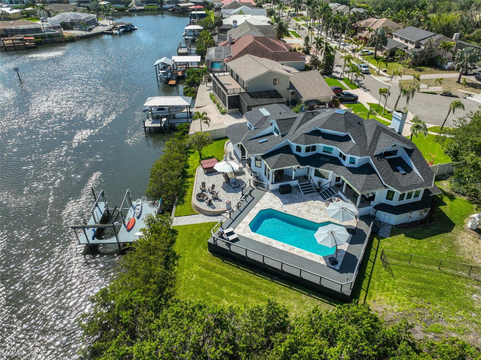 945 BUNKER VIEW DR — photo 10