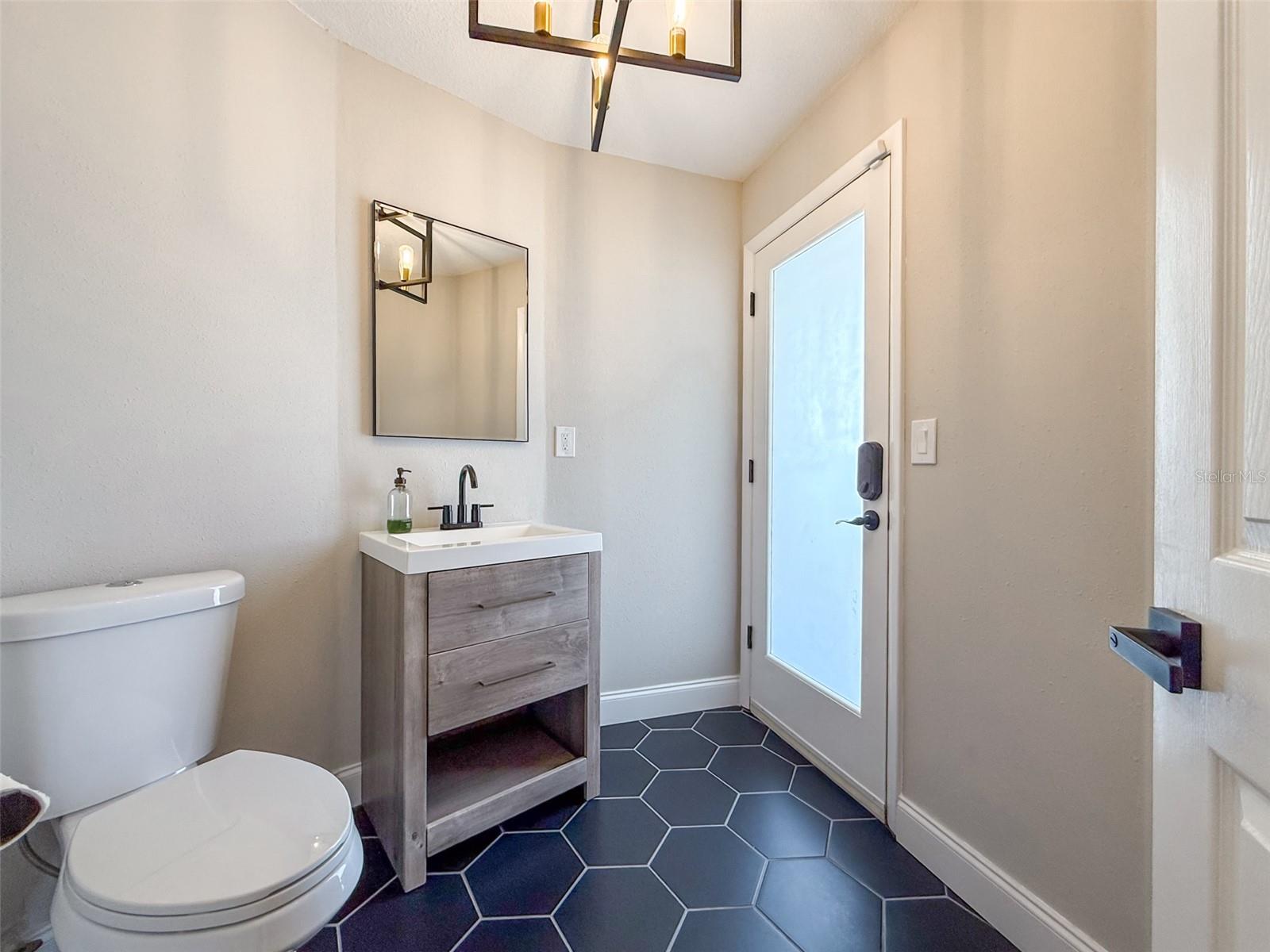 945 BUNKER VIEW DR — photo 34