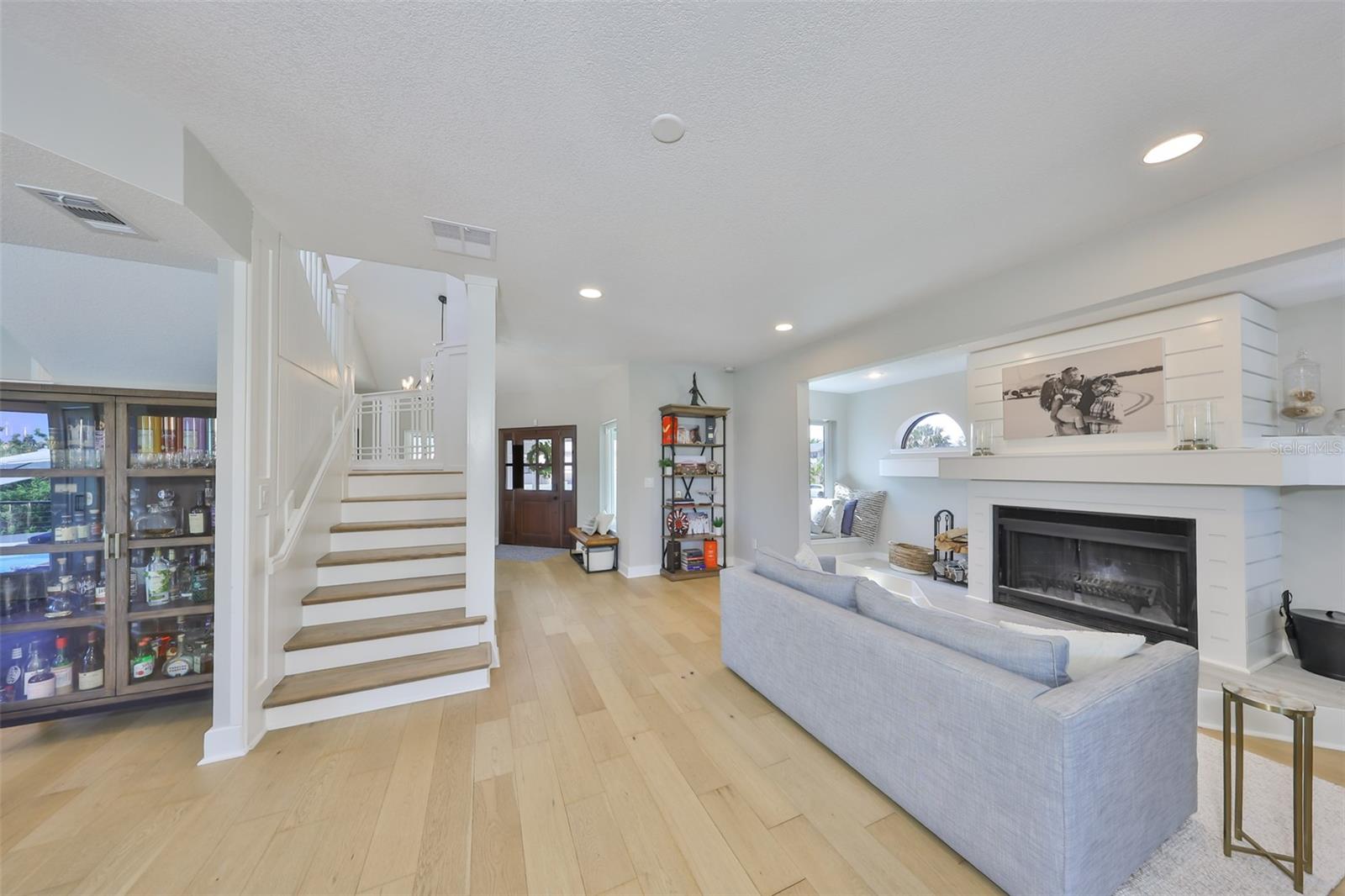 945 BUNKER VIEW DR — photo 16