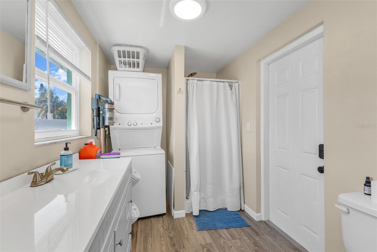 960 DARWIN RD — photo 16