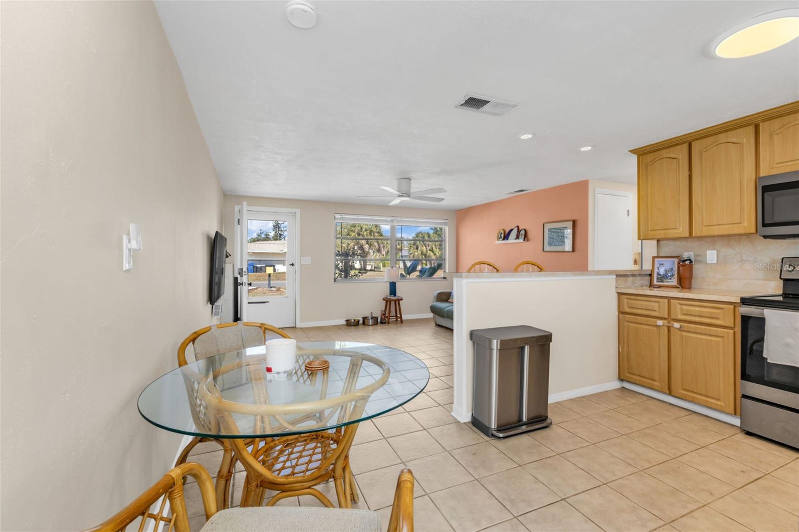 960 DARWIN RD — photo 14