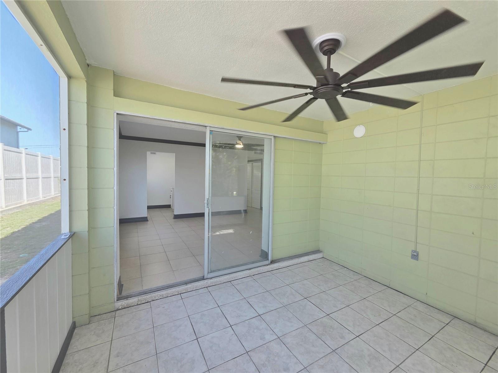 10215 MANATEE AVE W #1 — photo 33