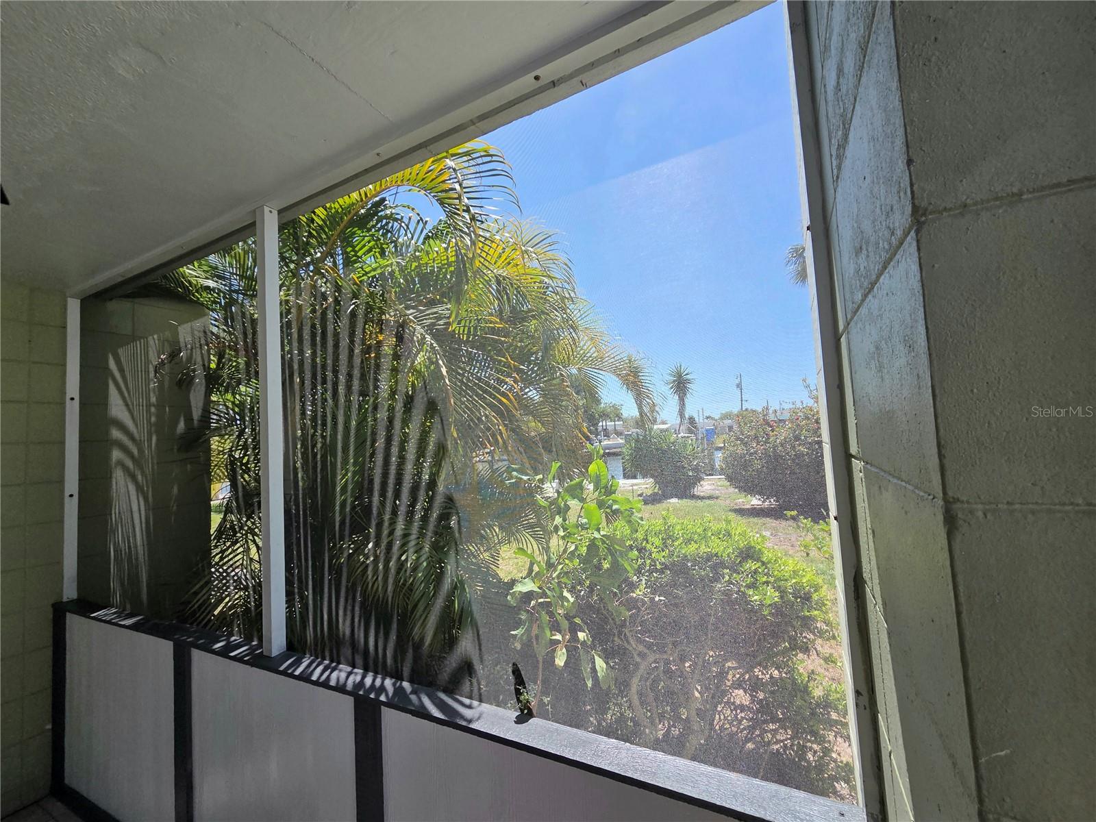 10215 MANATEE AVE W #1 — photo 32