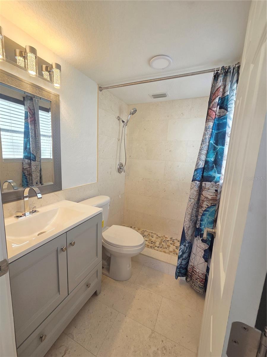 10215 MANATEE AVE W #1 — photo 29