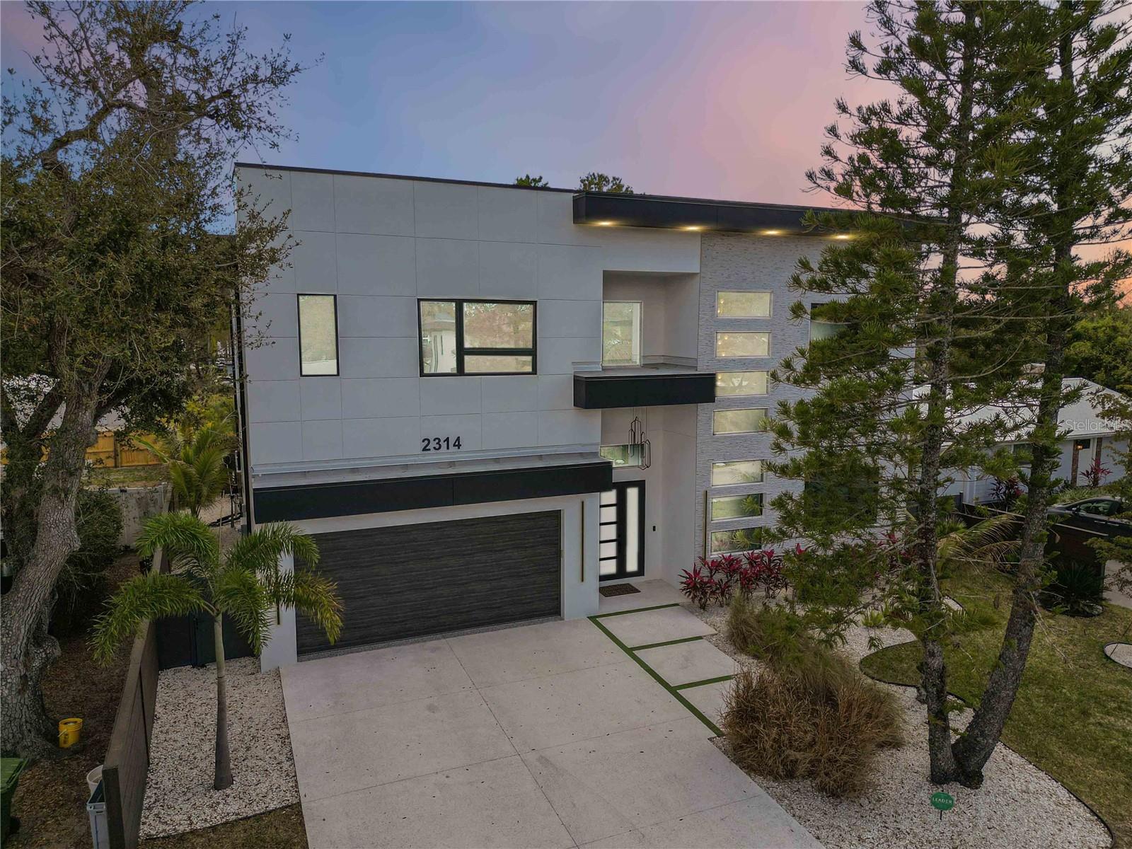 2314 PROSPECT ST — photo 32