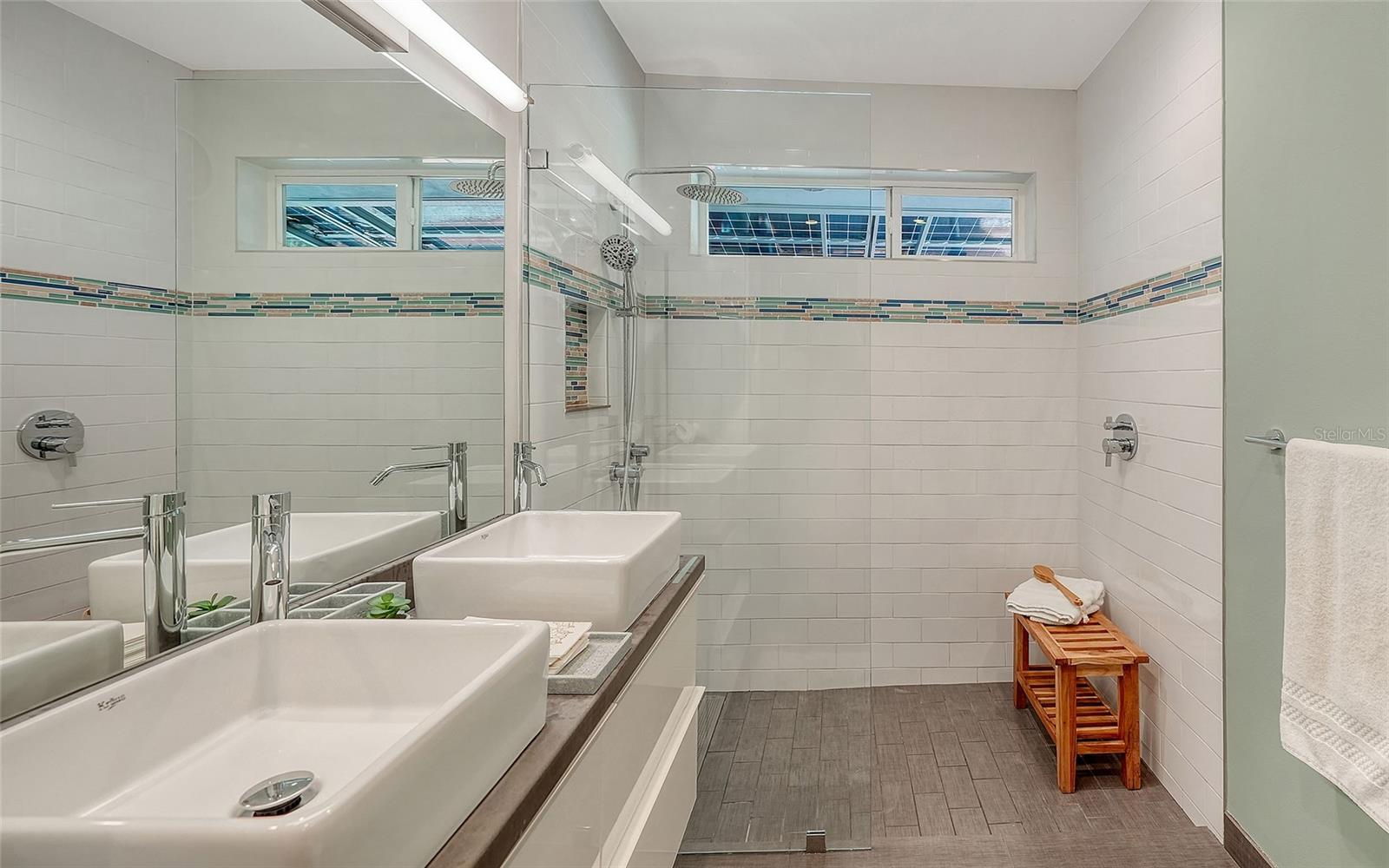 1731 CUNLIFF LN — photo 36