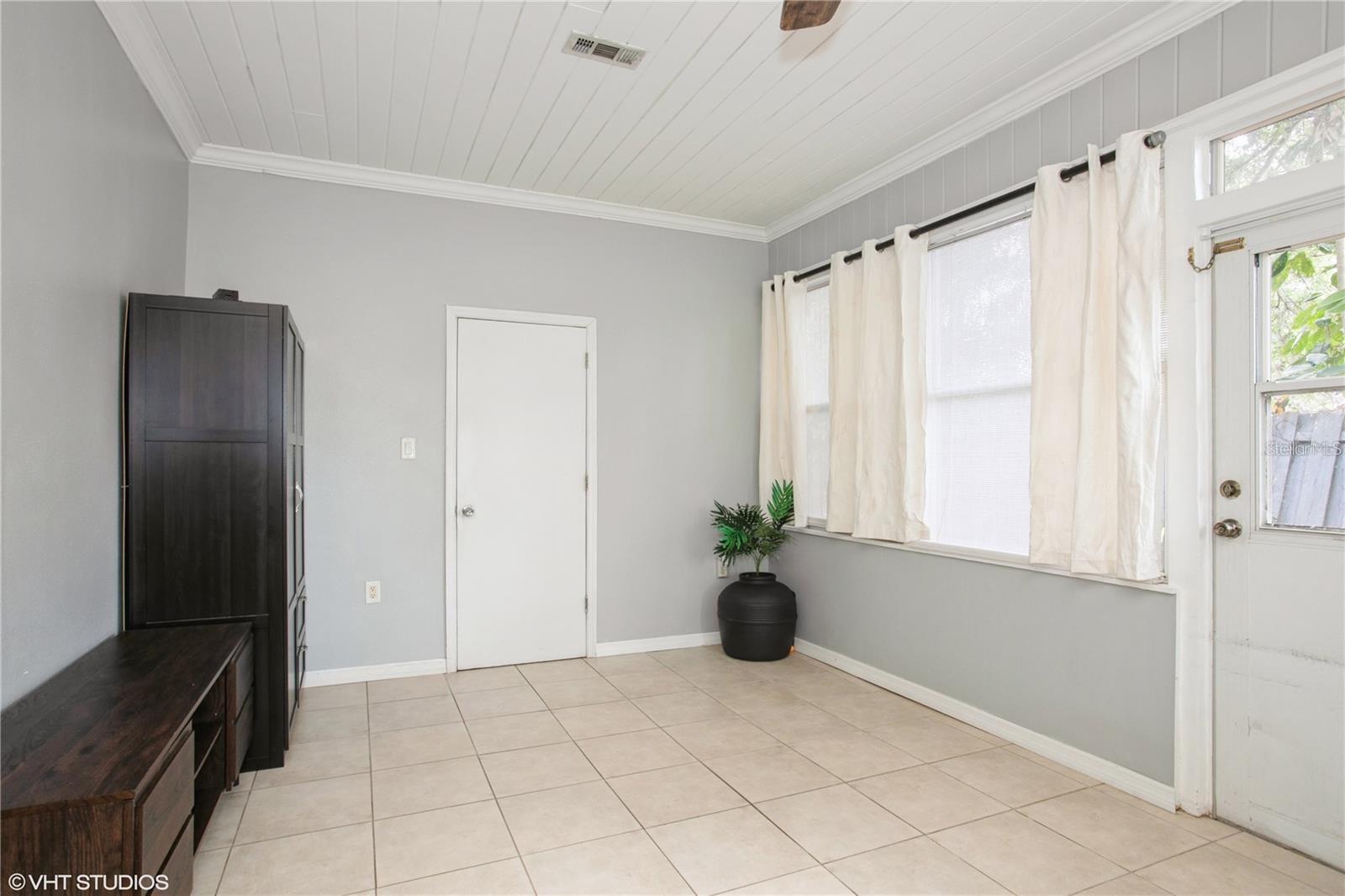 1813 5TH ST W — photo 29